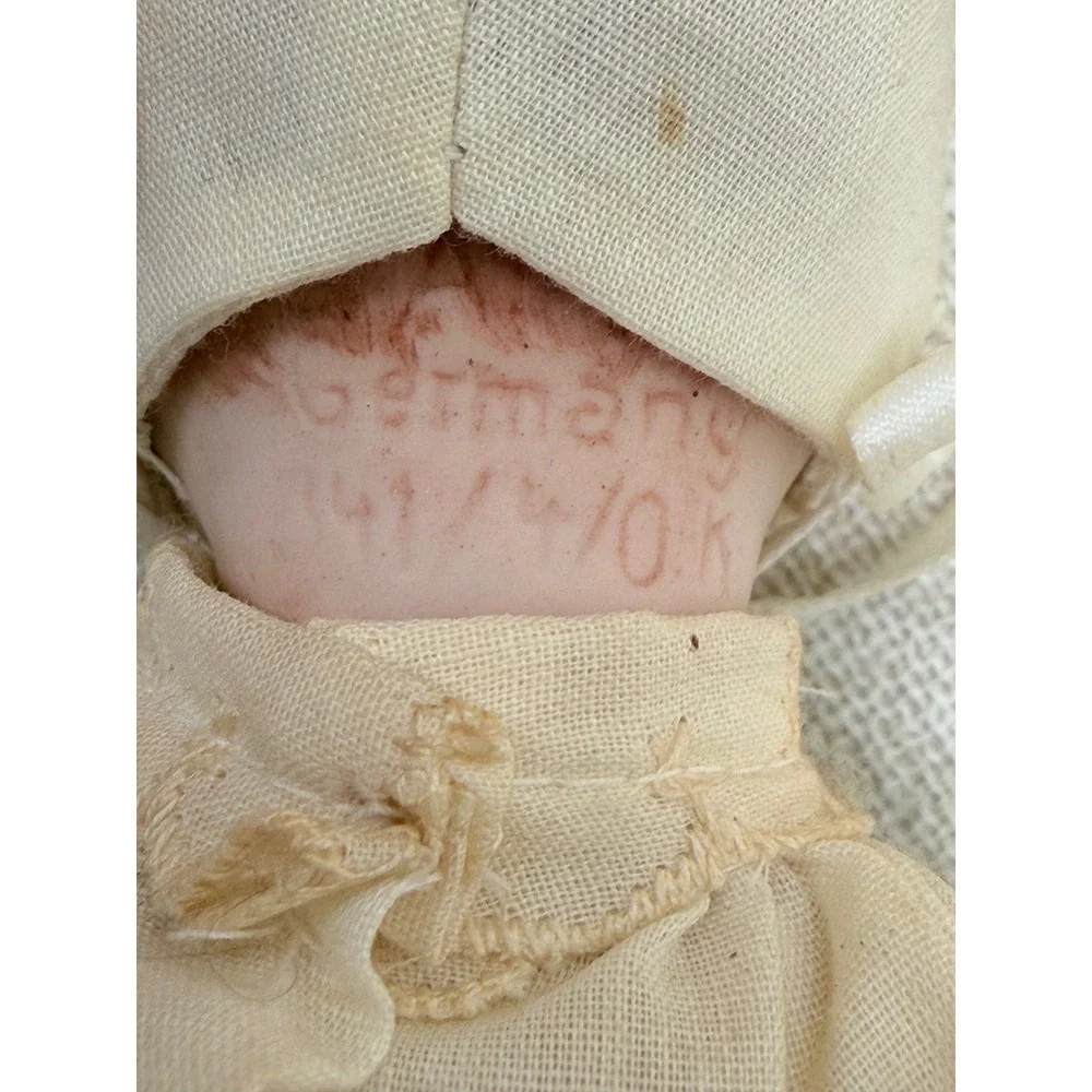 Antique German Bisque Head‎ Baby Doll 141 4/0 K Lace Christening Gown 7 Inch